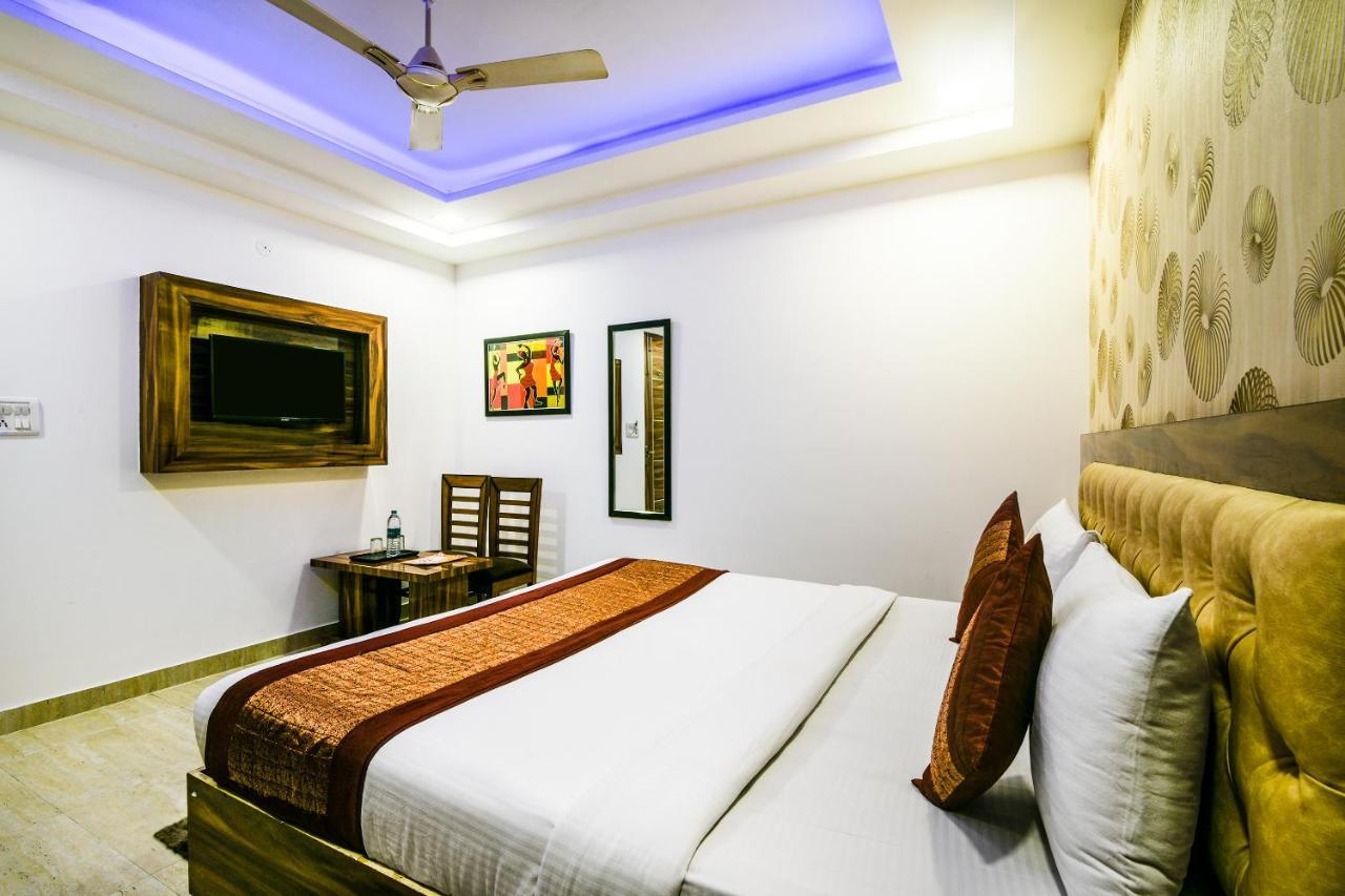 Hotel Pearl - Mahipalpur Delhi Airport New Delhi Exterior foto